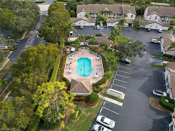 5th image of 28700 Diamond DR #102