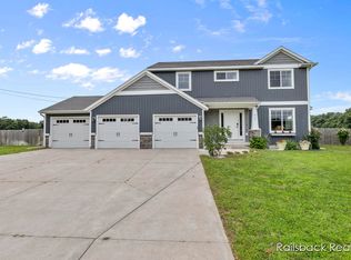 9121 Alpine Ave NW, Sparta, MI 49345
