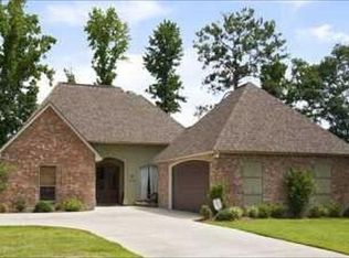 38755 Alderly Ln, Denham Springs, LA 70706