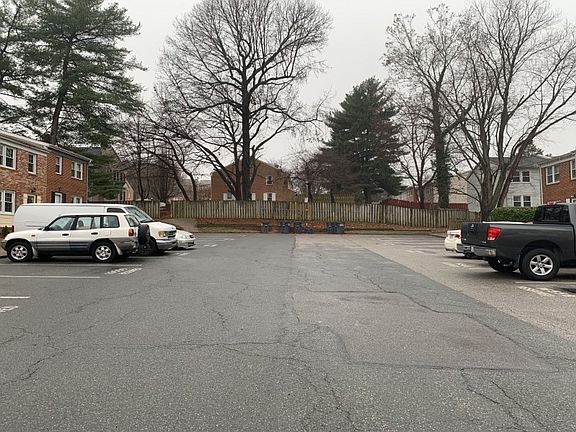 5th image of 16557 Sherwood Pl