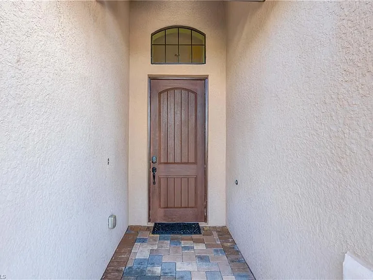 9254 Veneto Pl — Photo 3
