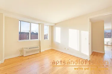 Rented by aptsandlofts.com