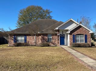 5975 Travis, Lumberton, TX 77657