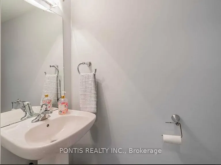 2318 Lozenby St — Photo 14