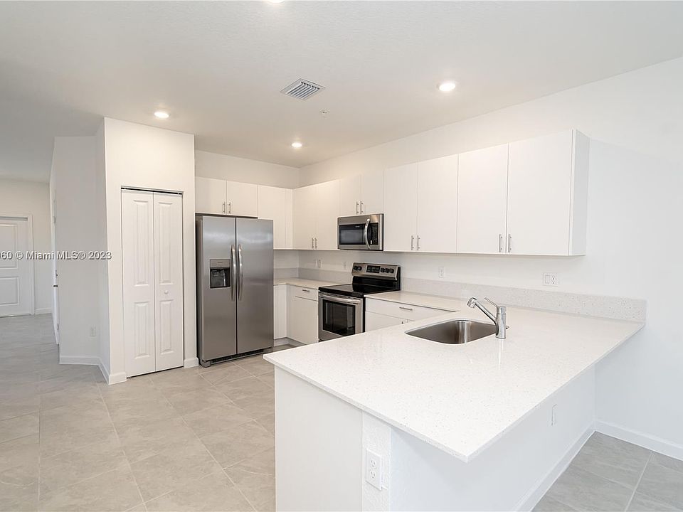 266 SW 159th Dr, Hollywood, FL 33027 MLS A11479960 Zillow