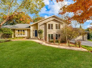 34352 Valley ROAD, Oconomowoc, WI 53066