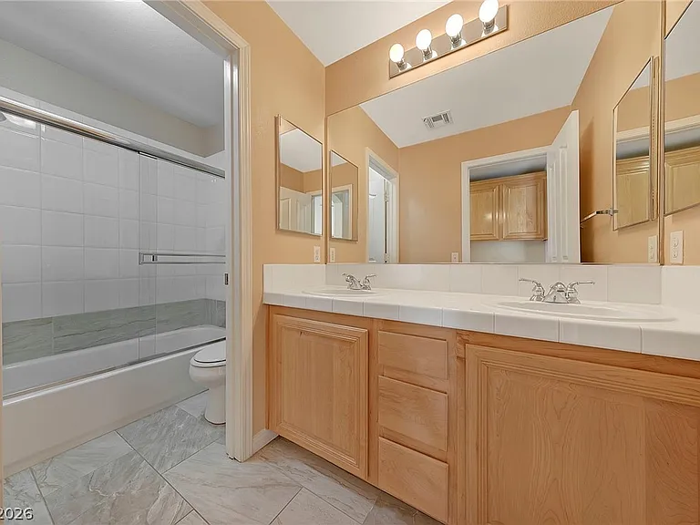 9387 Chateau Street Jean Dr — Photo 28