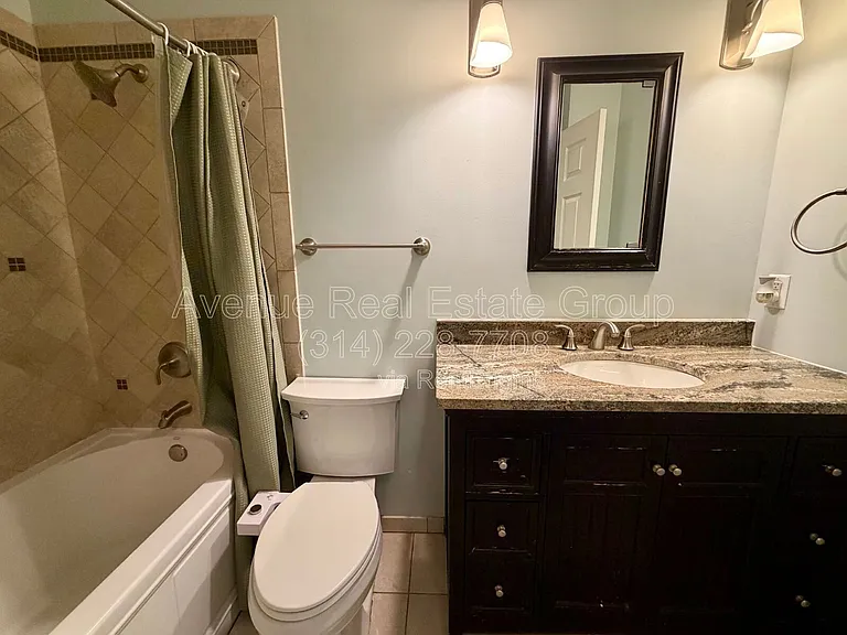 15812 Cedarmill Dr — Photo 18