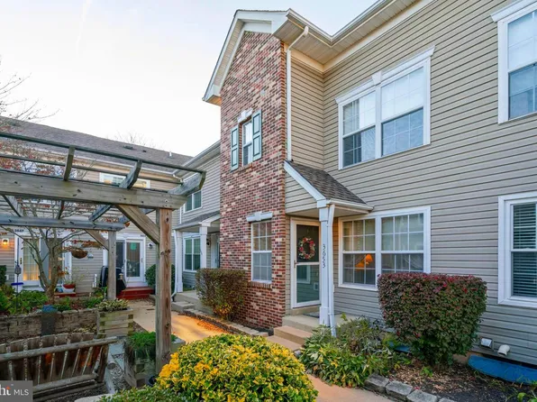 3653 Nancy Ward Cir, Doylestown, PA 18902