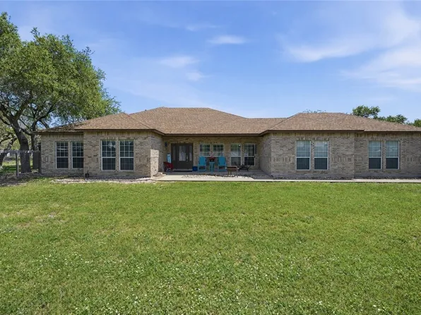 2030 4th St, Ingleside, TX 78362