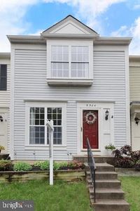 6504 Old Carriage Ln, Alexandria, VA, 22315
