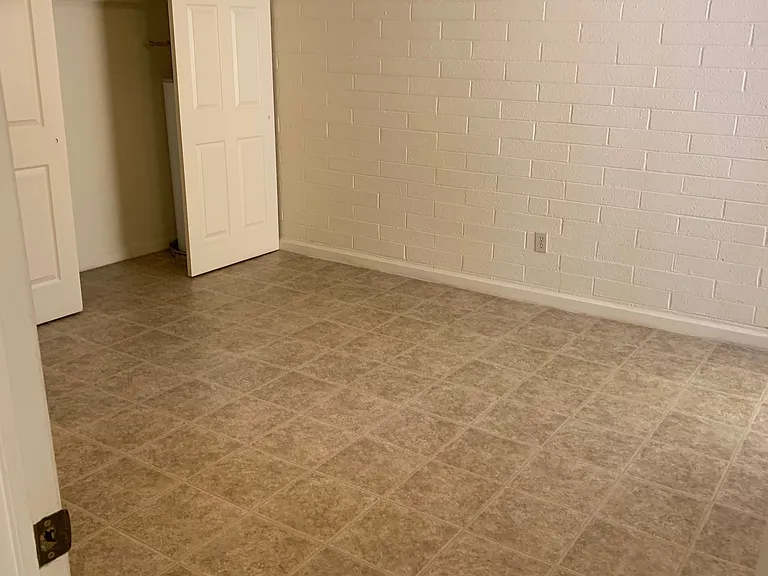 Greenwood Apartments — Photo 54
