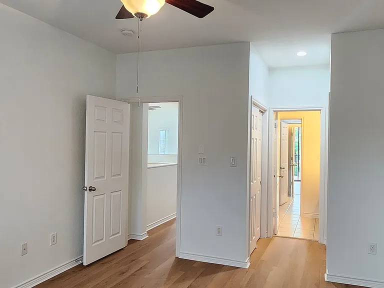 1211 Lake Pointe Way — Photo 19