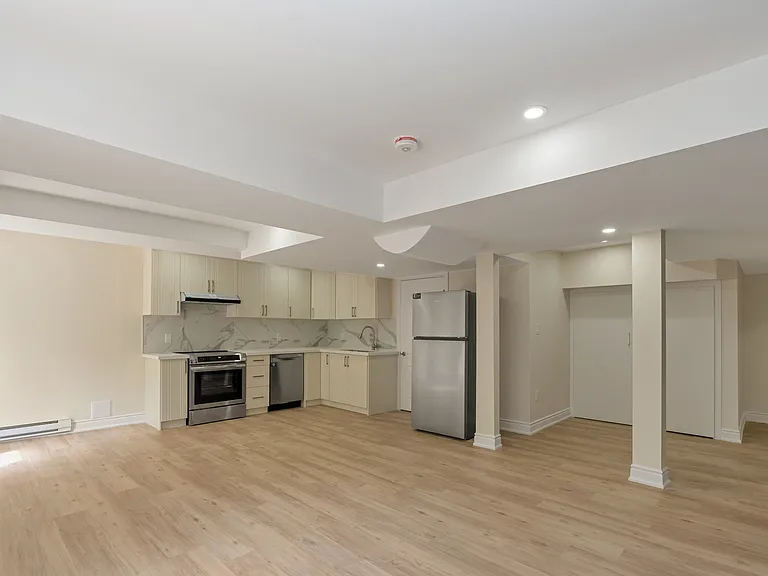 1494 Davis Loop — Photo 11