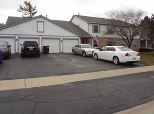 220 Brett Cir Unit B, Wauconda, IL 60084