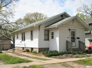 1233 Bacon St, Pekin, IL