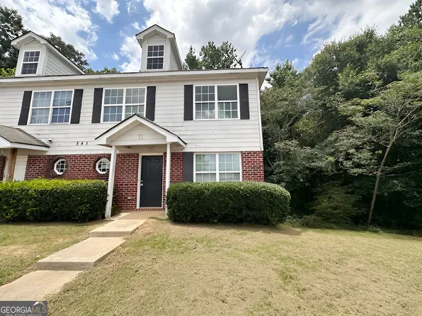 845 Store House Ct #B, Monroe, GA 30655