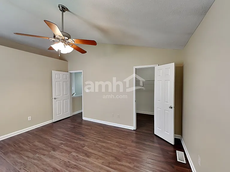 5631 Congressional Pl — Photo 11