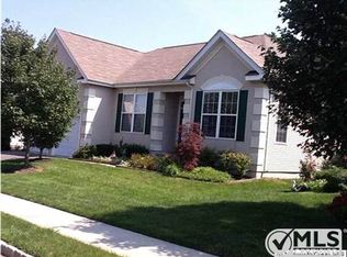 45 Hidden Lake Cir, Barnegat, NJ 08005