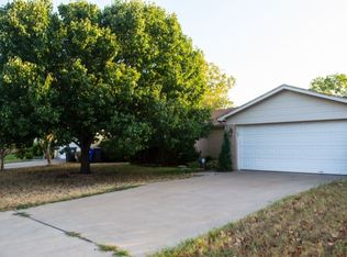 2108 Real Dr, Woodway, TX 76712