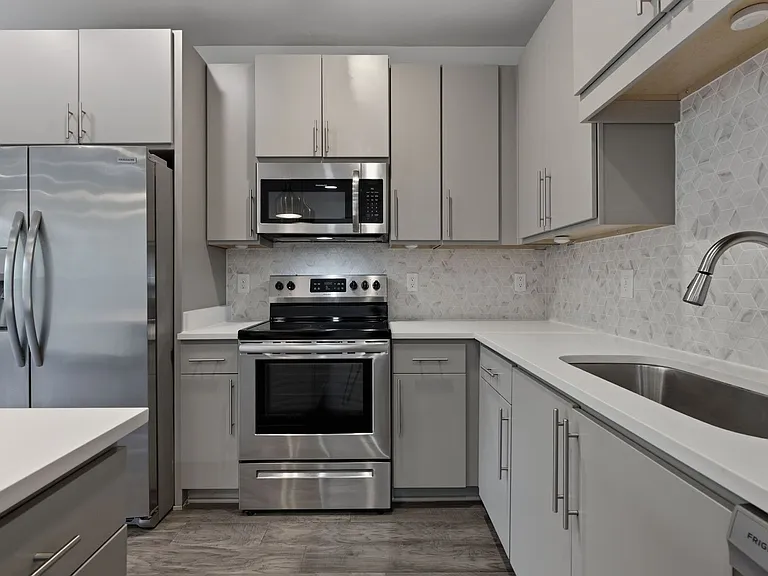 122H Oceola Ave — Photo 24