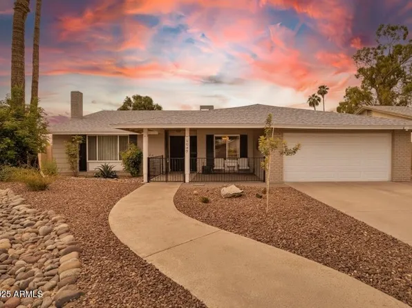 5047 E MESQUITE WOOD Court, Phoenix, AZ 85044