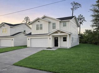 1228 13th St, Southport, FL 32409