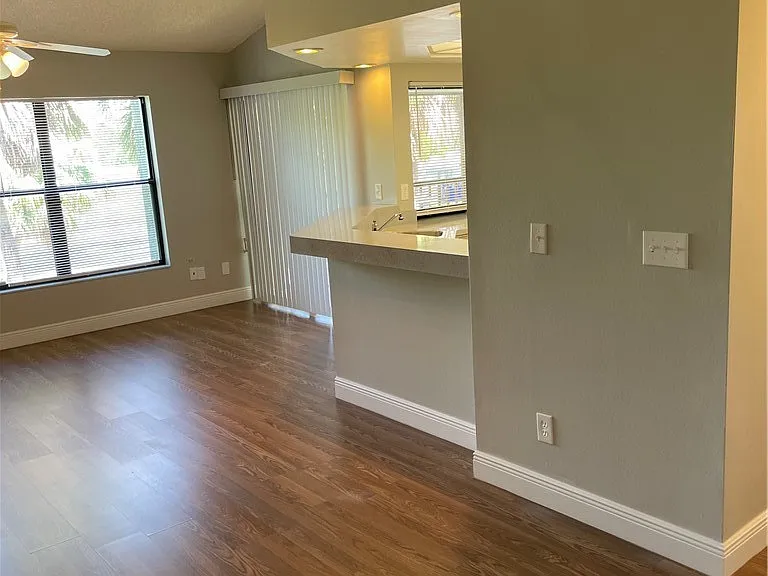 13331 Greengate Blvd #527 — Photo 4