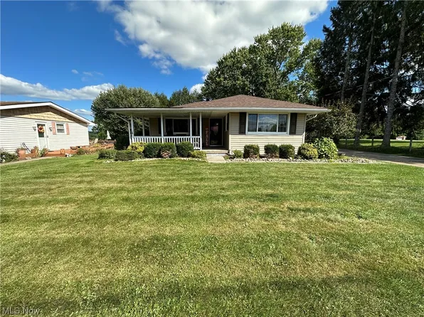 238 Olive Dr, Wintersville, OH 43953