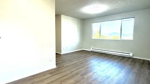 3829 Colby Ave #10 Photo 1