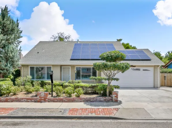 1832 Lincoln Blvd, Tracy, CA 95376