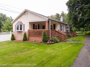 908 Harrison Ct, Lansing, MI