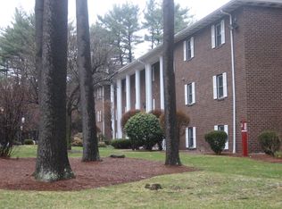 209 Great Rd APT B5, Acton, MA 01720