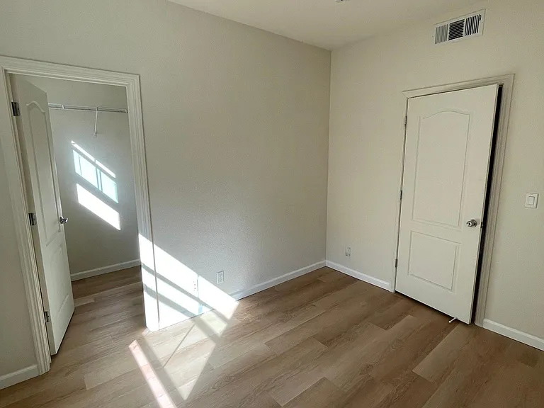 2232 Beech Cir — Photo 11