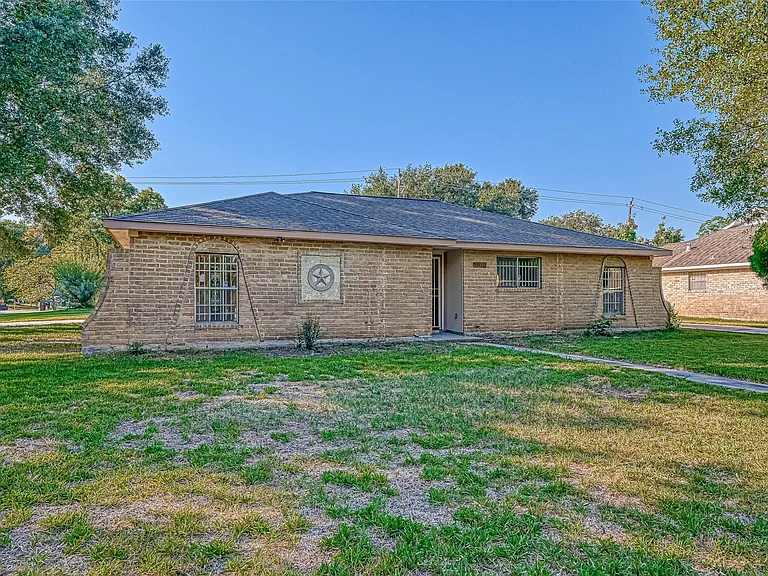 11503 High Star Dr — Photo 3