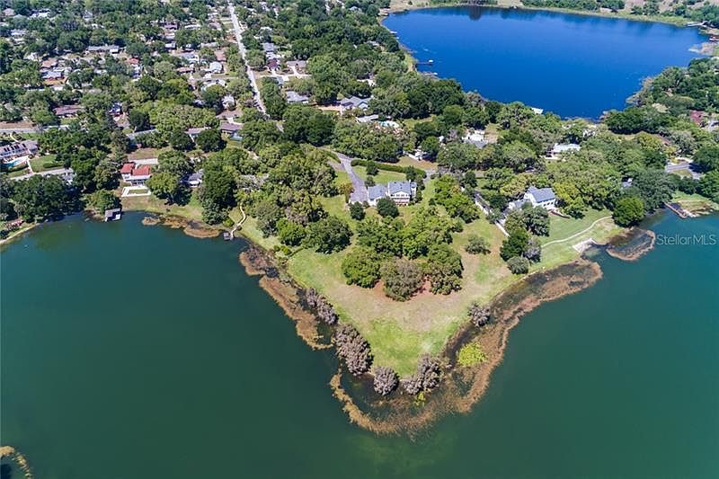 1st image of 1504 E Crooked Lake Dr