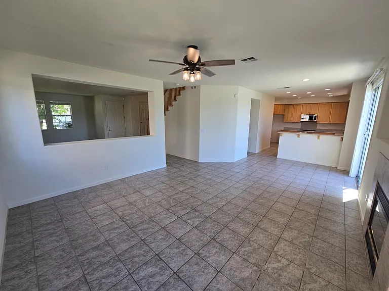5130 Lakeshore Dr — Photo 13