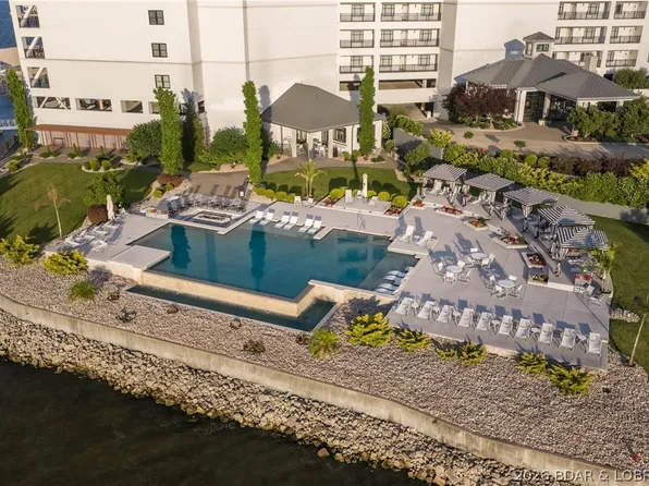 166 Captiva Dr Unit 1F, Sunrise Beach, MO 65079
