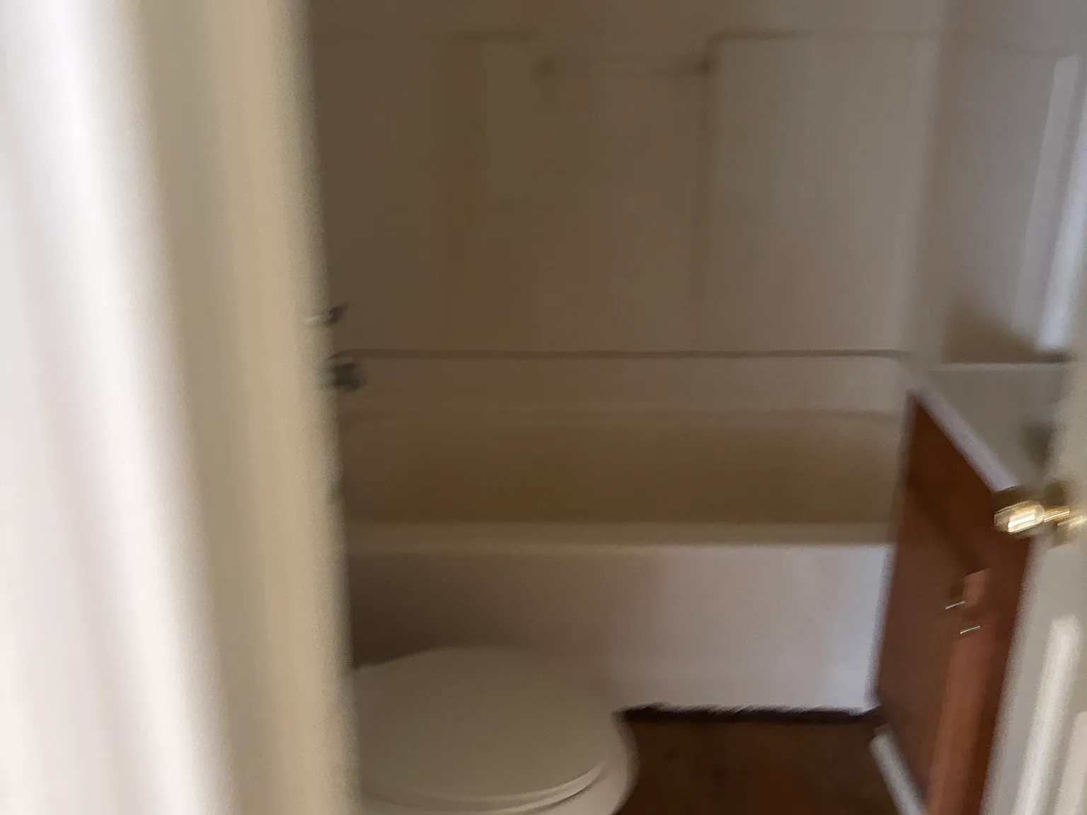 2 bed, 768 sqft, $950 — Photo 4