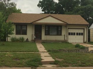 508 W 14th Ave, Hutchinson, KS 67501