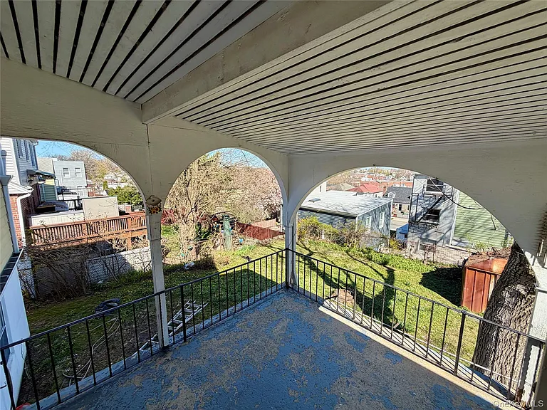 116 Alexander Ave — Photo 25