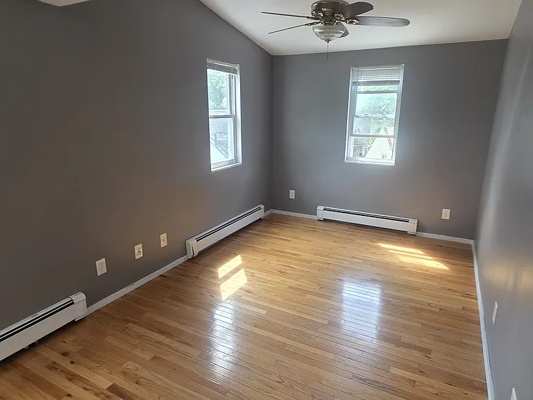 59 Jasset St #3 — Photo 9