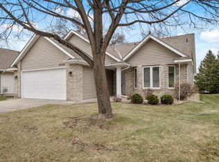12555 Thrush St NW, Coon Rapids, MN 55448