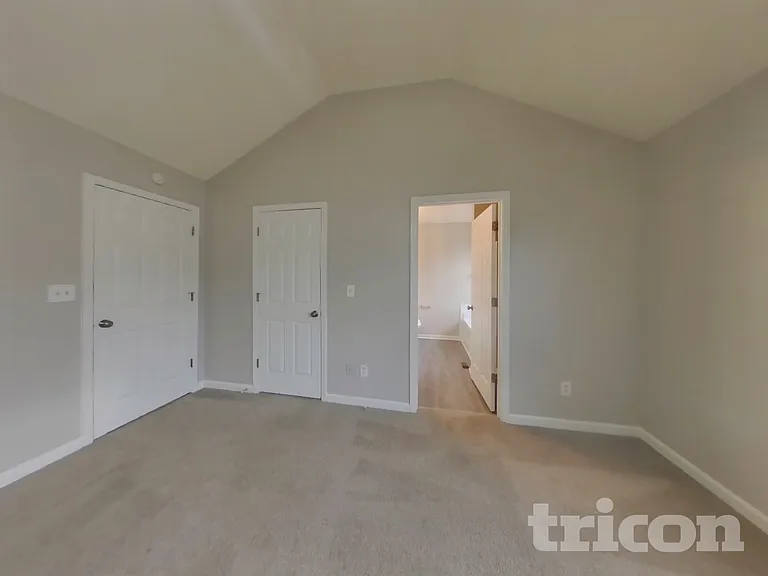 4074 Five Oaks Ct — Photo 7