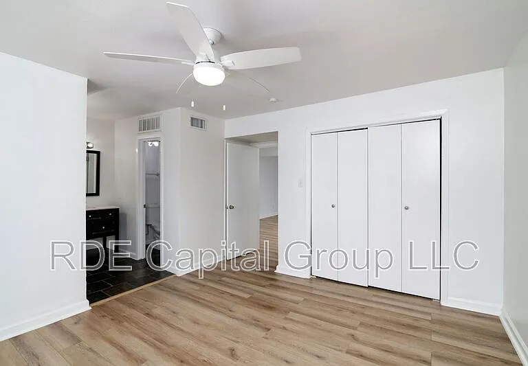 2816 Throckmorton St #7 — Photo 9