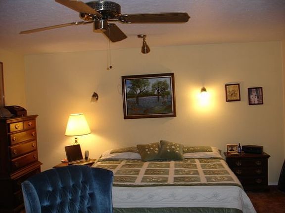 5th image of 608 Eugenia Cir
