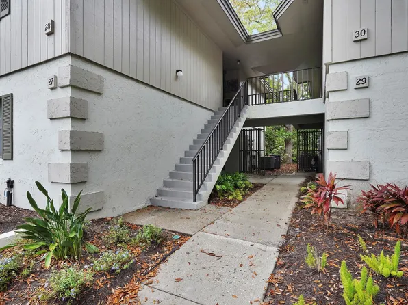 30 Catalonia Ct, Saint Augustine, FL 32086