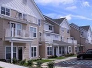 514 Gulf Rd, Cohoes, NY 12047