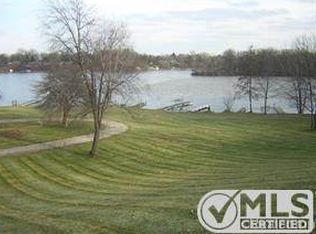 13266 Lake Point Blvd, Belleville, MI 48111