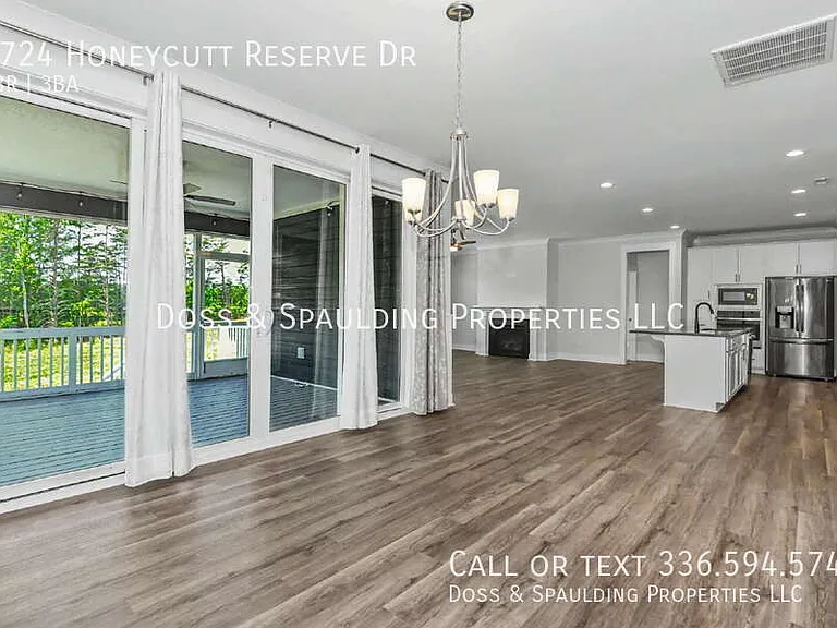 6724 Honeycutt Reserve Dr — Photo 10